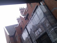 -钟书阁(松江泰晤士小镇店)