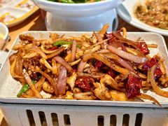 -关东小磨东北菜(上海长风大悦城店)