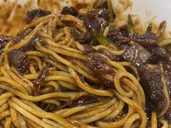 -桃园中华料理炸酱面(燕儿岛路店)