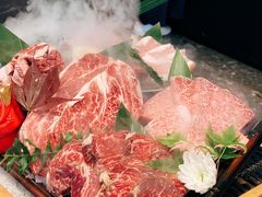 -铭牛烧肉·和牛海鲜自助(高新月牙湖店)
