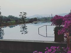 -三岔湖环球融创天堂洲际酒店水乐园