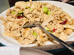 特色虾皮臭豆腐-老头儿油爆虾·知味杭州(爱琴海购物中心)