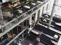 -ROAST coffee & eatery