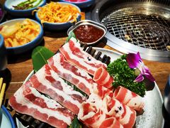 -明洞阿姨·韩式酱蟹烤肉·创意料理(三元桥店)