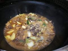 -粘豆包柴火铁锅炖