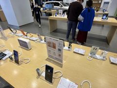 -华为授权体验店(中山公园来福士)