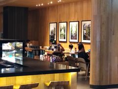 -星巴克(汾阳路店)