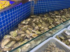 -锤头鲨毛肚海鲜烤肉自助餐厅(国购广场店)