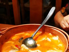 版纳野果酸汤鱼-云海肴云南菜(正大广场店)