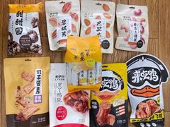 -来伊份(瑞虹天地瑞虹坊店)