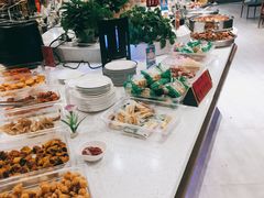 自助取餐区-蓝珊甄选海鲜自助·火锅大排档(近阿那亚店)