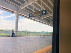 -深圳坪山站