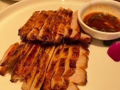 招牌炭烧猪颈肉-金椰壳· 大厨新加坡菜(壹方城店)