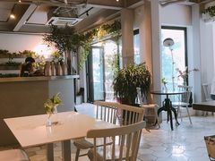 -RGF(巨鹿路店)