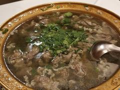 韭花汆羊肉-和和小厨