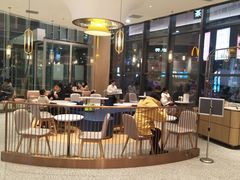 -奈雪的茶(青岛卓悦里INTOWN店)