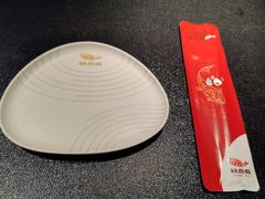 -辣尚瘾·烤鱼·新川菜(牡丹园直营店)