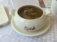 -万山楼海鲜酒家·二十三年老字号