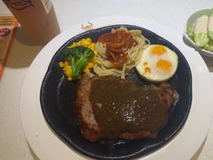 -汤姆家的牛排意面披萨(融创茂店)