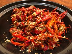-琥珀老六龙虾(四里河店)