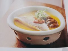 -港丽餐厅(正大店)
