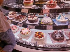 -巴黎贝甜(卫清西路店)