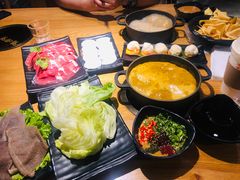 -呷哺呷哺(维多利万悦城店)