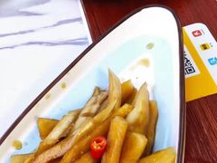 -雪乡人家东北菜·铁锅炖一切(高斯路店)
