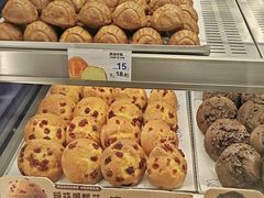 -酥侯糕点(长楹天街店)