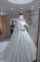-台湾蔡美月婚纱租赁