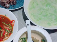 -鱼你相聚·河鲜馆(袁家岭店)