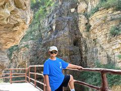 -大平台龙居瀑布旅游区