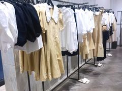 -URBAN REVIVO(西安Momopark店)
