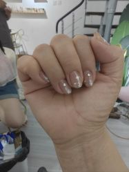 -瞧·享轻奢美甲美睫