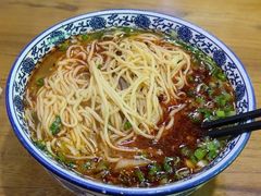-伊穆祥牛肉面总店·清真