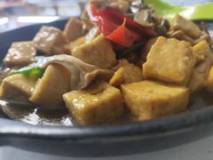 -天天向上素食餐厅(五台山店)