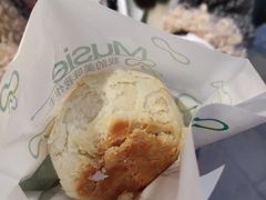 -上海市长春食品商店(淮海中路店)