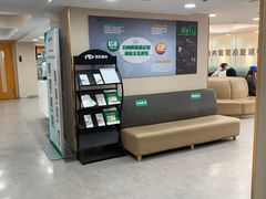 -大连何氏眼科医院