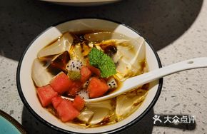 Mixed Nuts Jelly Dessert