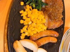 香辣烤肠配黑椒鸡排-萨莉亚意式餐厅(深南茂业店)