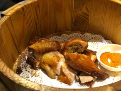 -胡桃里音乐酒馆(环亚凯瑟琳广场店)