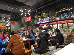 大堂-钢管厂五区小郡肝串串香(蜀都万达店)