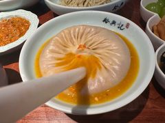 -裕兴记•蟹黄面馆(人民广场店)