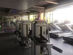 -耀恒健身(南浦地铁店)