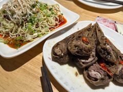辣卤鸭脑壳-叒缘夜光杯(望江橡树林店)