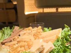 -晓宇重庆火锅(西安荟聚店)