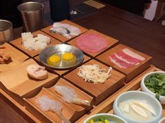 -银米·云南传统过桥米线(双廊黑金冠店)