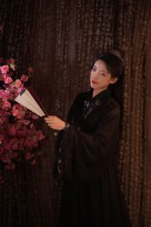 -汉仪华裳汉服馆(打浦桥店)