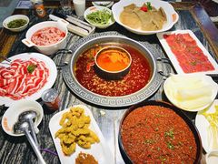 -晓宇重庆火锅(大唐不夜城店)