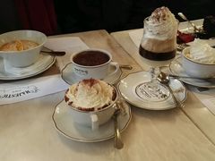 -Majestic Café
